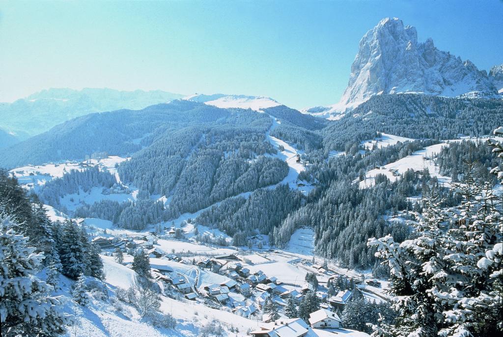 Apartments La Baita Santa Cristina Val Gardena ภายนอก รูปภาพ